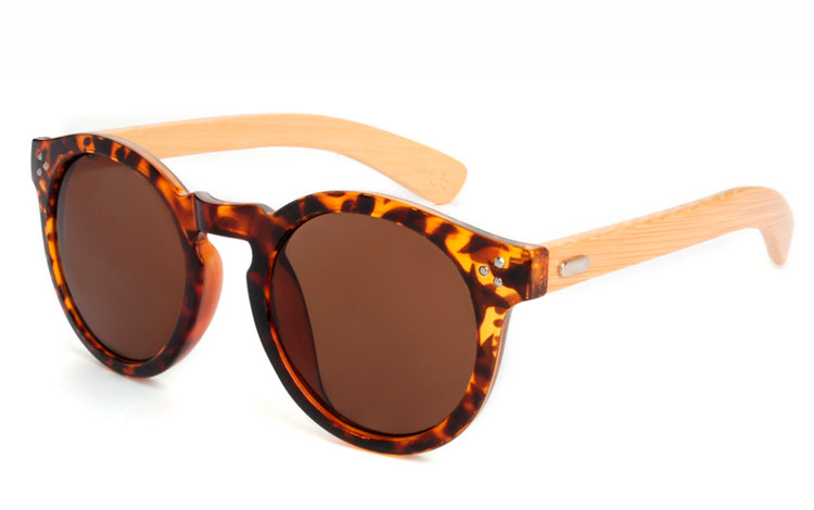 Flot rund solbrille i leopard / skildpadde brunt stel med lyse bambus stænger  | solbriller_kvinder