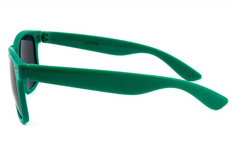 Grøn wayfarer solbriller med grå-sorte glas | billige-solbrille-nyheder-3