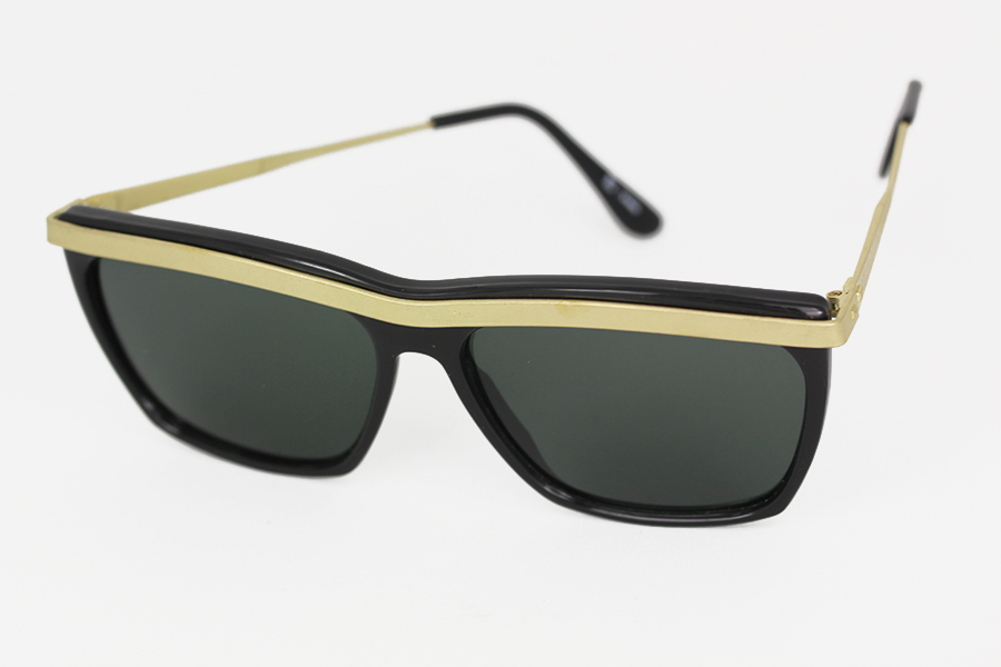 Sort enkelt solbrille med guld øverst | enkelt-klassisk-design