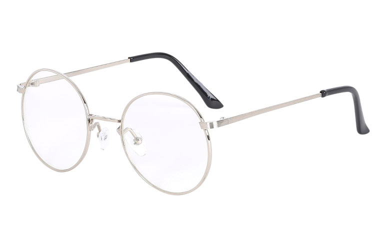 Moderne rund brille i sølvfarvet metal stel, med klare linser uden styrke. | solbriller_maend