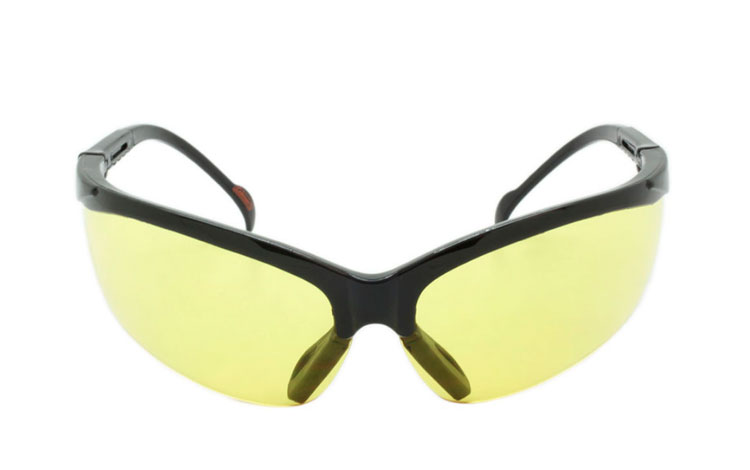Brillen er optimal til natkørsel / sport og cykelbrille. De gule glas giver et virkelig lyst og behageligt udsyn | search-2