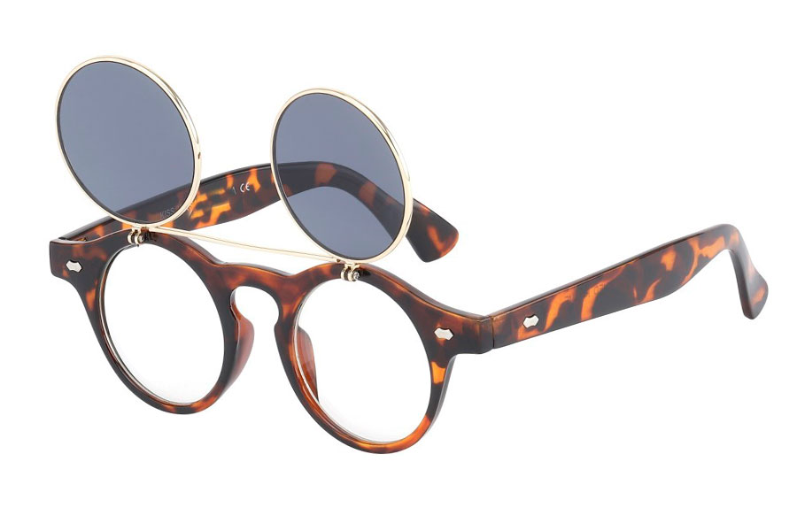 Fræk hipster flip up solbrille i massivt rødbrunt skildpaddefarvet stel. Modebrille og solbrille i én.  | flip-up-solbriller