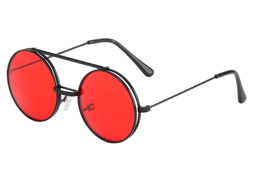 Brille i sort metal stel med flip-up solbrille med røde glas. Vælg mellem mange flip-up solbriller. Find din brille. KØB NU OG MODTAG IMORGEN | klar_glas_briller
