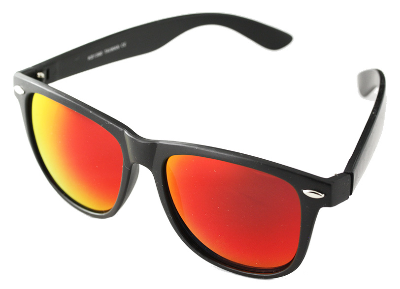 Sort wayfarer solbrille med rødligt multifarvet glas | solbriller_kvinder