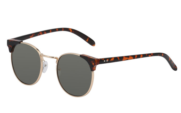 Clubmaster solbriller i guld metal stel med skildpadde / leopard farvet stænger. Glassene er mørke linser med let spejl effekt. Lækker og enkelt design i god kvalitet.  | clubmaster