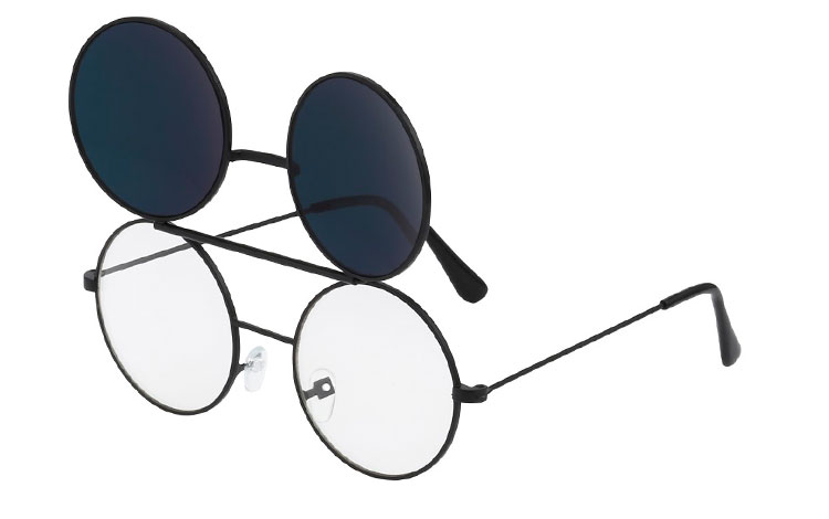 Sort rund metal brille med klart glas med flip up solbrille i gul-røde-orange changerende spejlglas.  | runde_solbriller-2