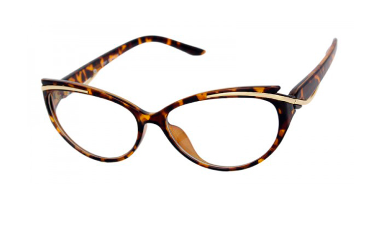 SKildpaddebrunCateye brille med klart glas uden styrke i ægte 40er - 60er stil. Stellet er leopard spættet brun med smukke autentiske guld detaljer.  | cat_eye_solbriller