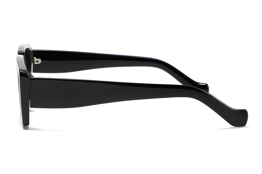 Denne solbrille er sommeren hotteste mode. Aflang firkantet design. Unisex model kan bruges af alle. | firkantet-solbriller-3
