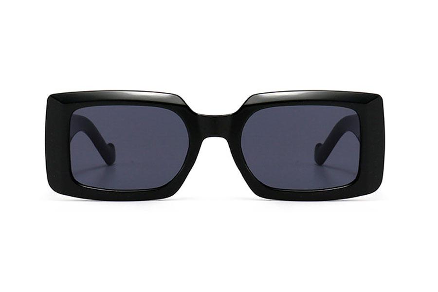 Solbrille som vi kender den fra de fleste, helt store modehuse og fra tidens stil ikoner som bla. Audrey Hepburn, Grace Kelly og Jackie Kennedy | retro_vintage_solbriller-2