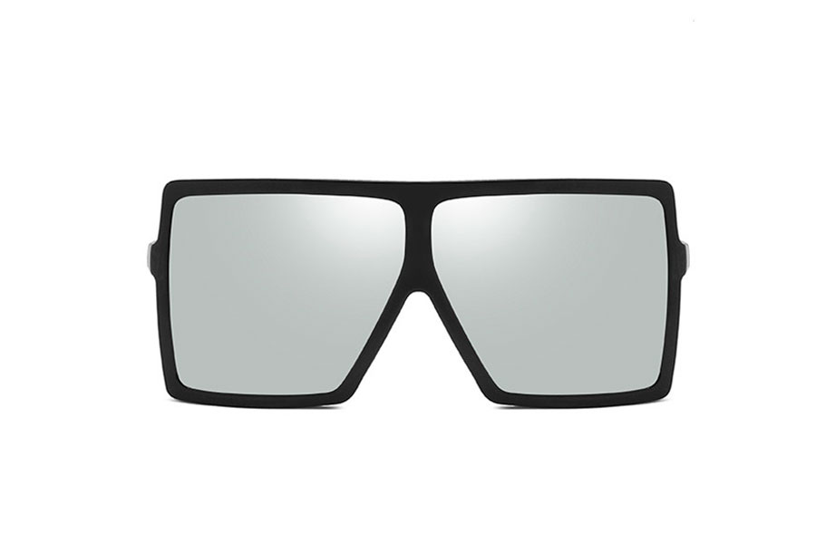 Kæmpe oversize solbrille. Glassene er sølvfarvet spejlglas, så ingen kigger ind og giver dig privatliv bag linserne | skibriller-2