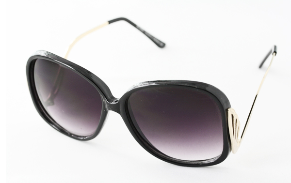 Smuk feminin solbrille til damer | oversize_store_solbriller