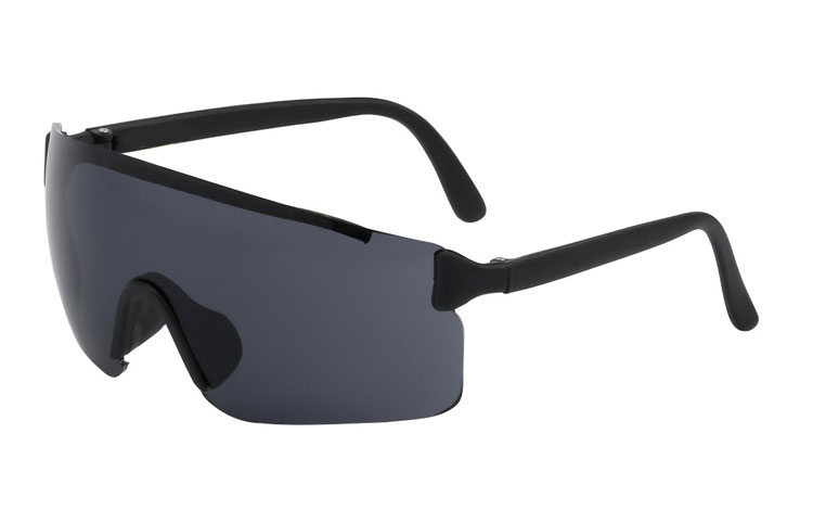 Retro skibrille. Oversize design i sort med sorte stænger.  - Design nr. s3417