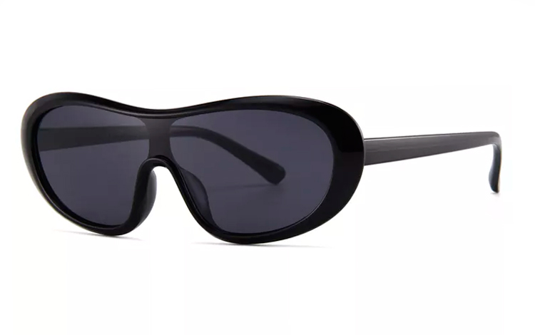 Fræk retro inspireret modesolbrille med ét glas - Design nr. 4444