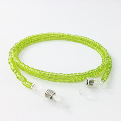 Brillesnor med perler i limegrøn - Design nr. 3149
