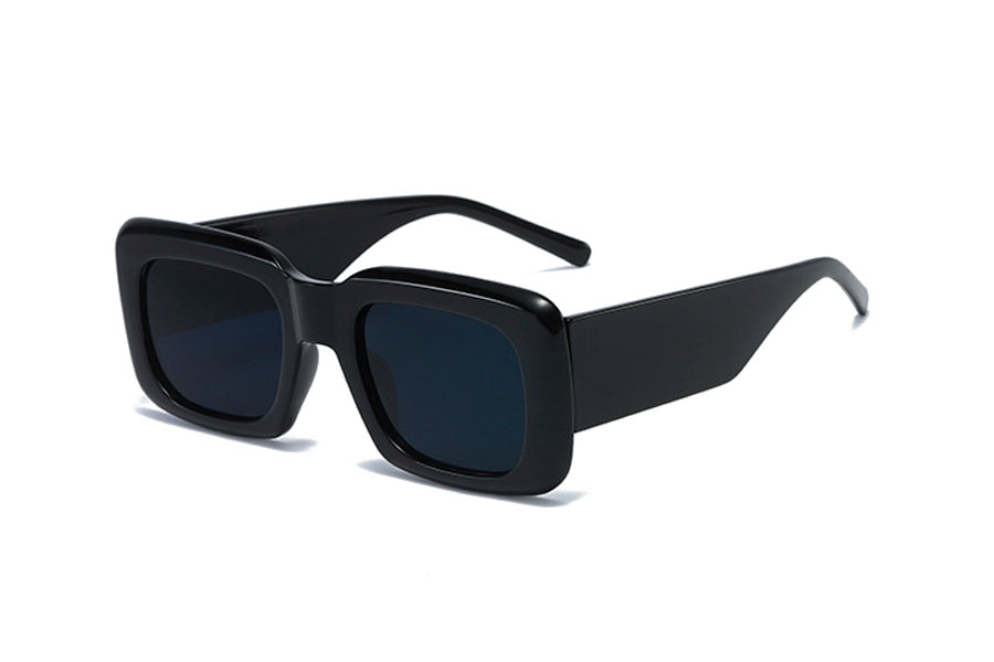 Stor kraftig solbrille i blank sort design. - Design nr. 4289